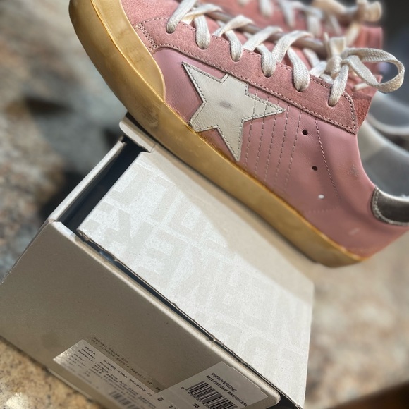 Golden goose sneakers.((SOLD))) - Picture 5 of 7